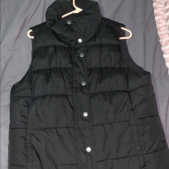 Old Navy Jackets & Blazers - Women’s Old Navy Vest Old Navy Jackets & Blazers - Women’s Old Navy Vest